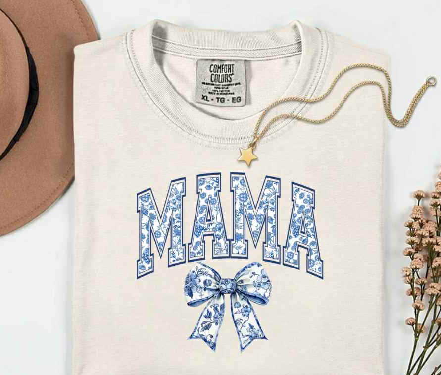 MAMA BLUE FLORAL GRAPHIC