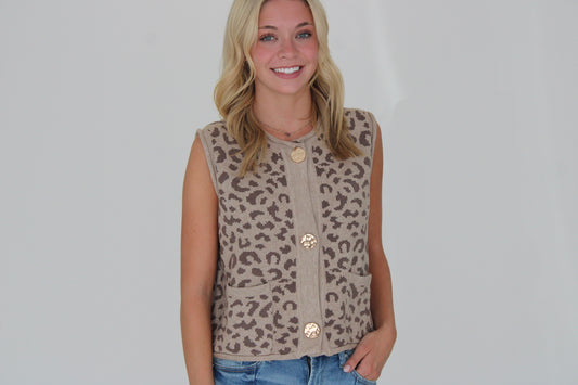 Chunky Sweater Leopard Vest