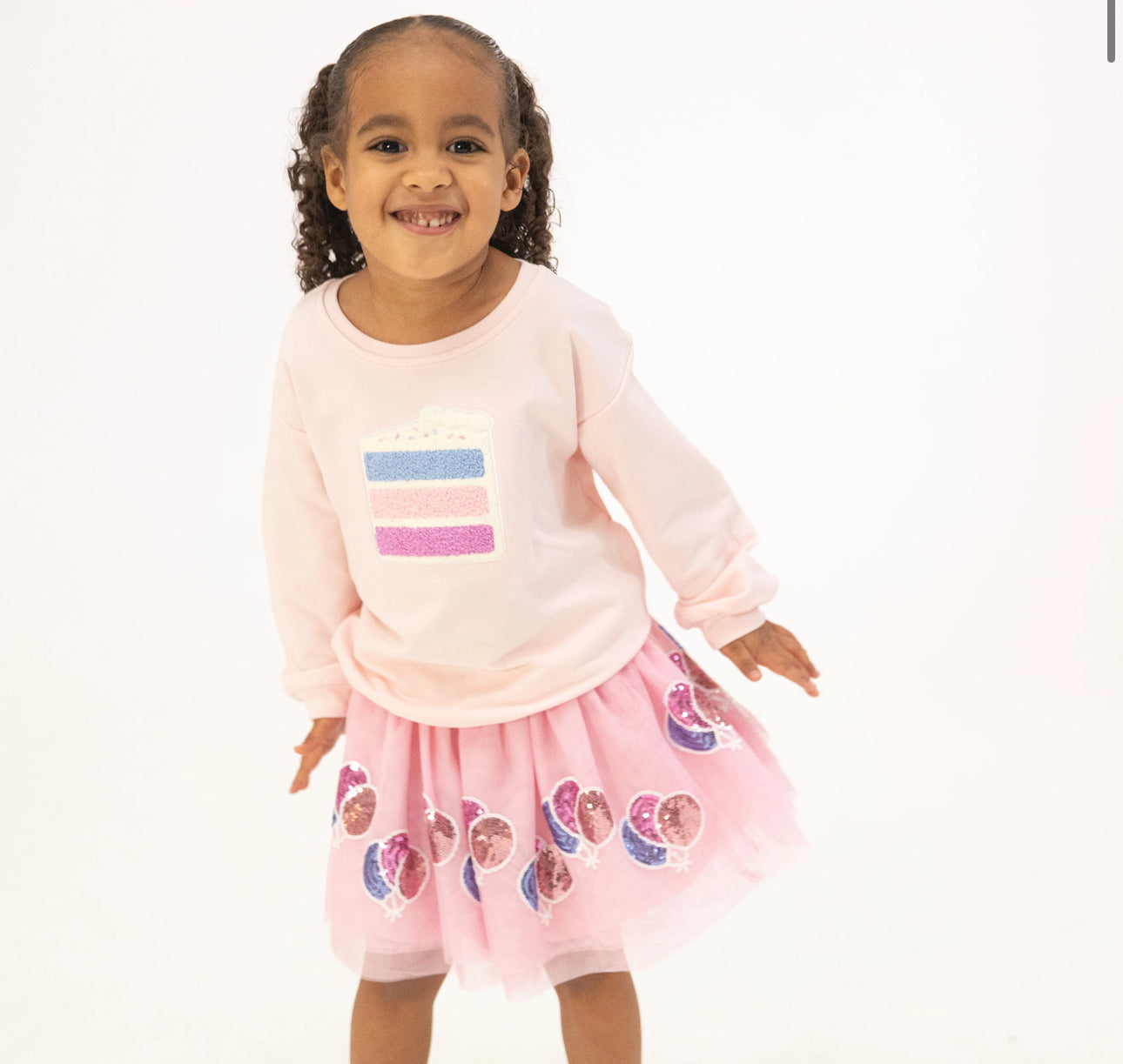 Oversize Sweatshirt with Applique - Birthday Cake