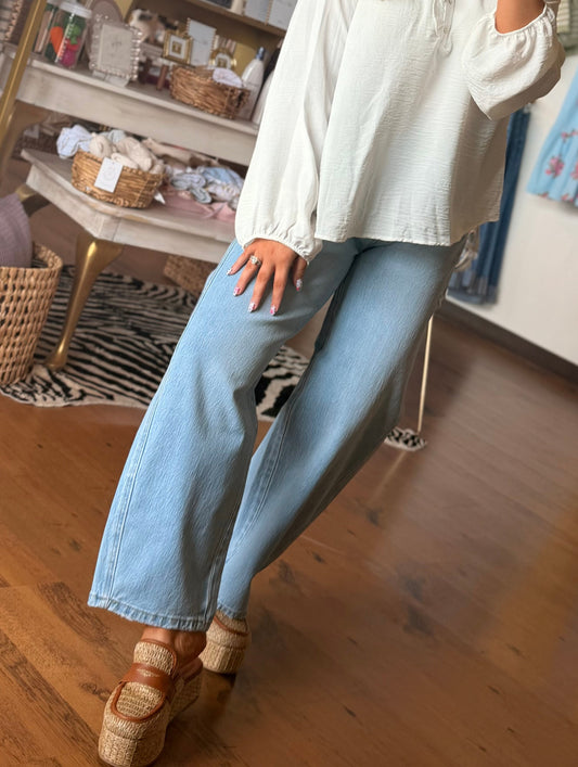 WHITNEY BARELL JEANS- HIGH RISE