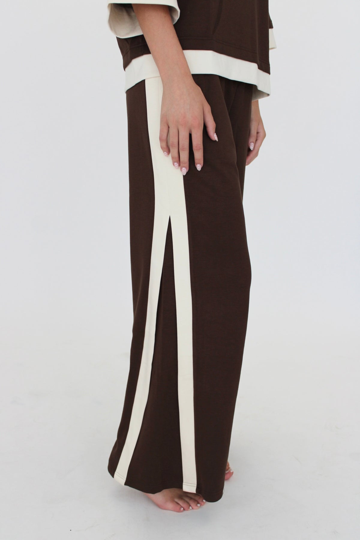 Striped Leg Scuba Pants - Brown