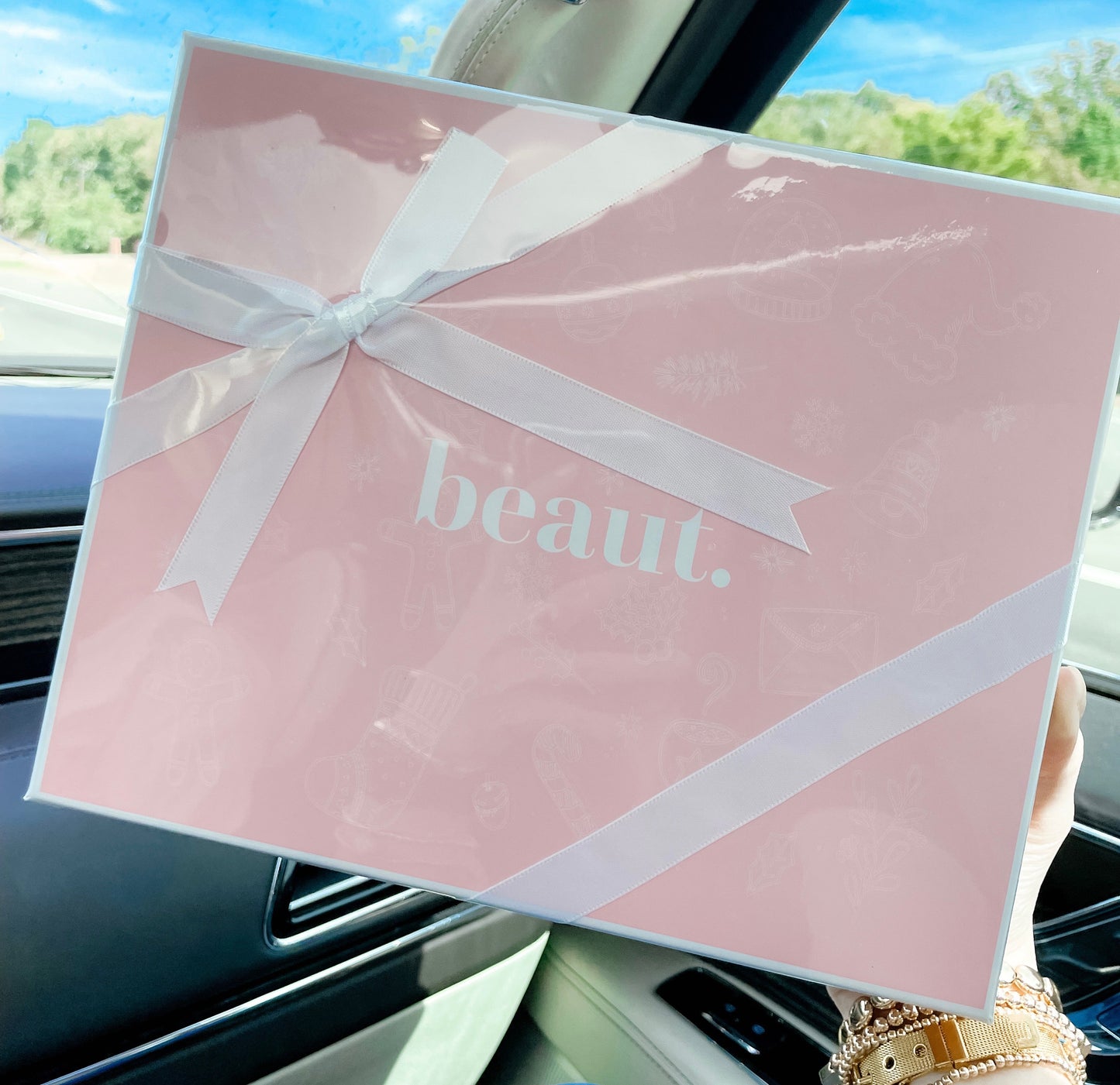 Advent Calendar: 12 Days of Beauty