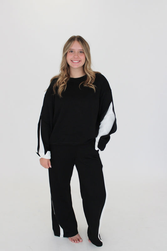 Scuba Two Toned Sleeve Top - Black