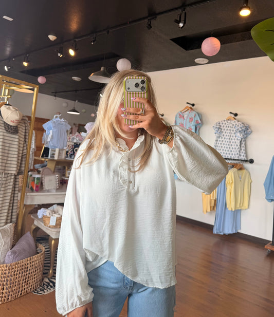 Hampton Knit Ruffle Neck Top- Ivory