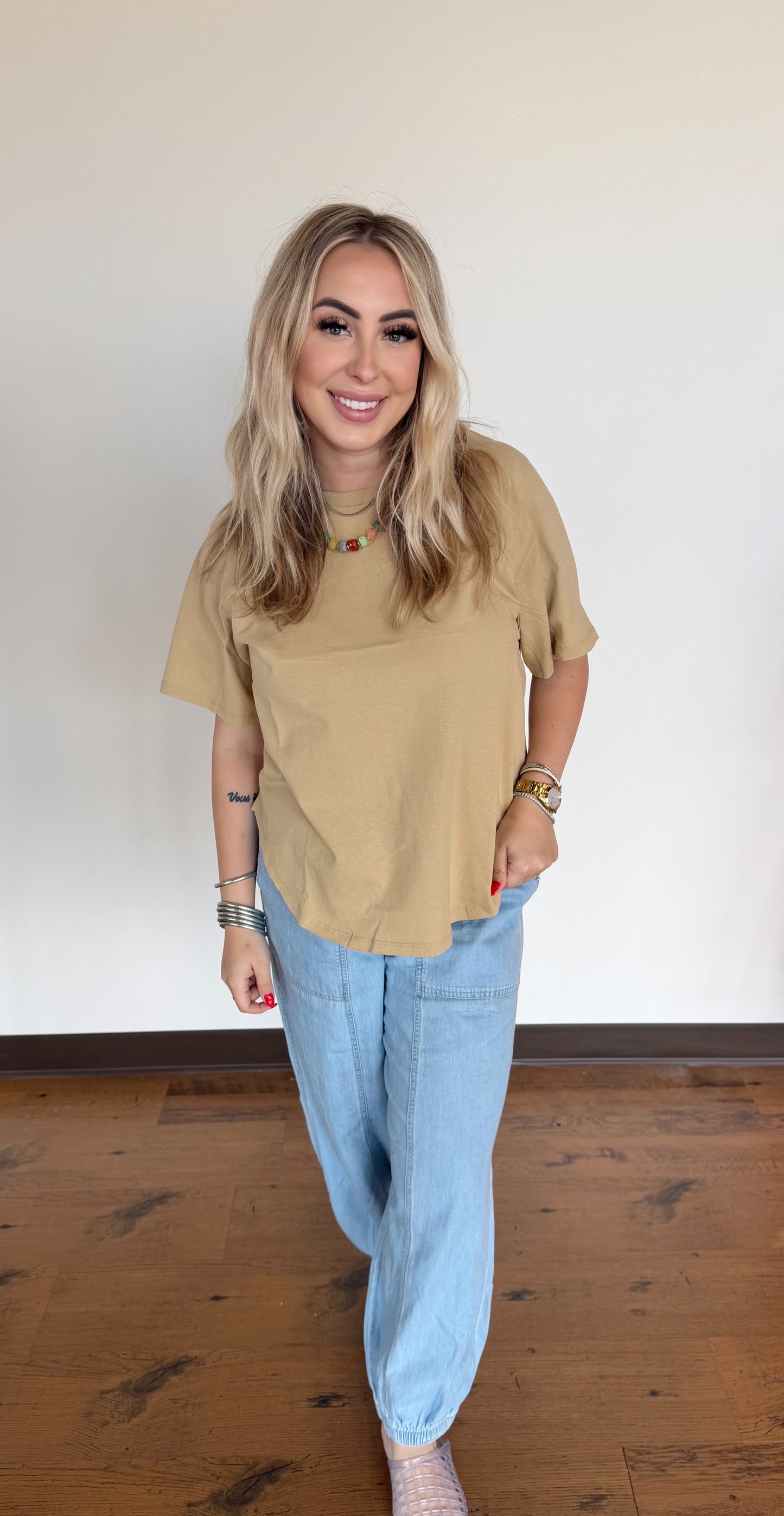 Round Neck Curved Hem Tee- Latte